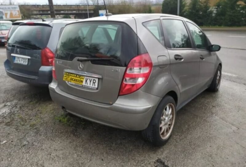 MERCEDES-BENZ Clase A 180 CDI