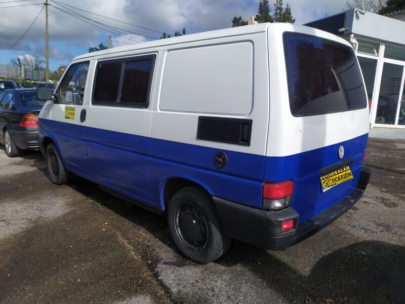 VOLKSWAGEN TRANSPORTER