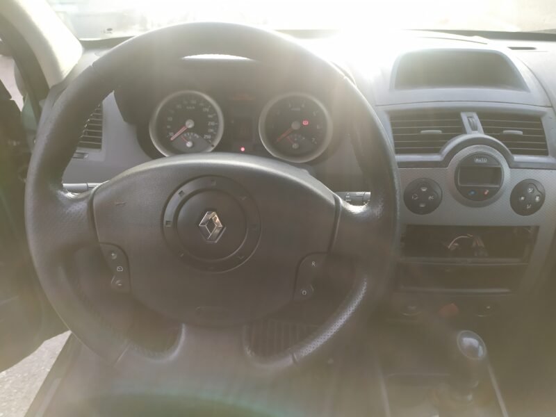 RENAULT Megane GRAND TOUR 1.9 DCI