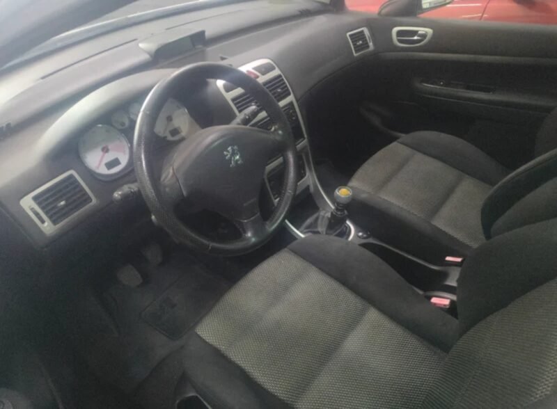 PEUGEOT 307 2.0 HDI
