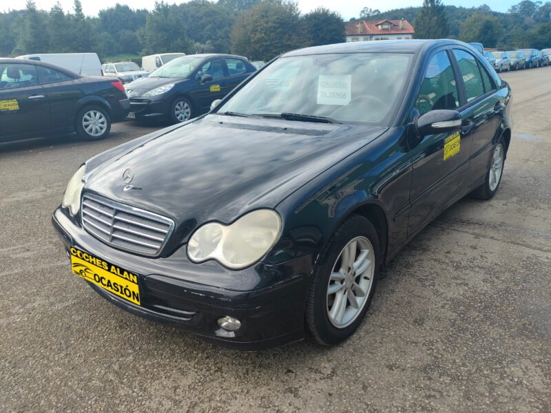 MERCEDES-BENZ Clase C 220 CDI