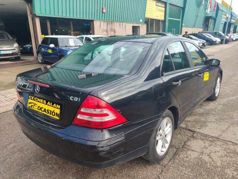 MERCEDES-BENZ Clase C 220 CDI