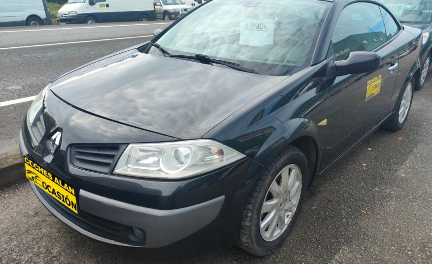 RENAULT Megane CC 2.0i