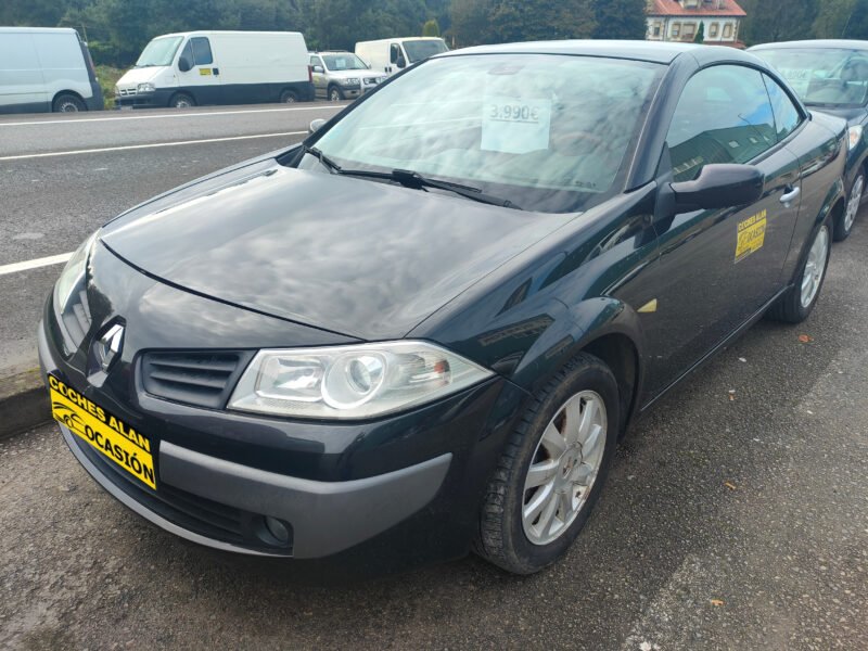 RENAULT Megane CC 2.0i