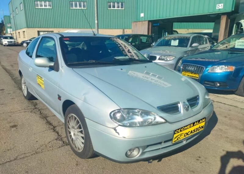 RENAULT Megane 1.6i