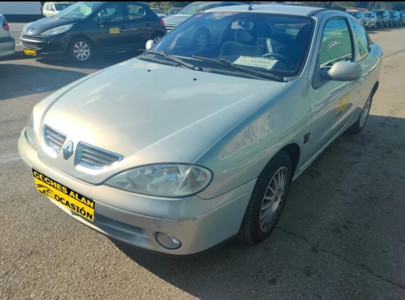 RENAULT Megane 1.6i