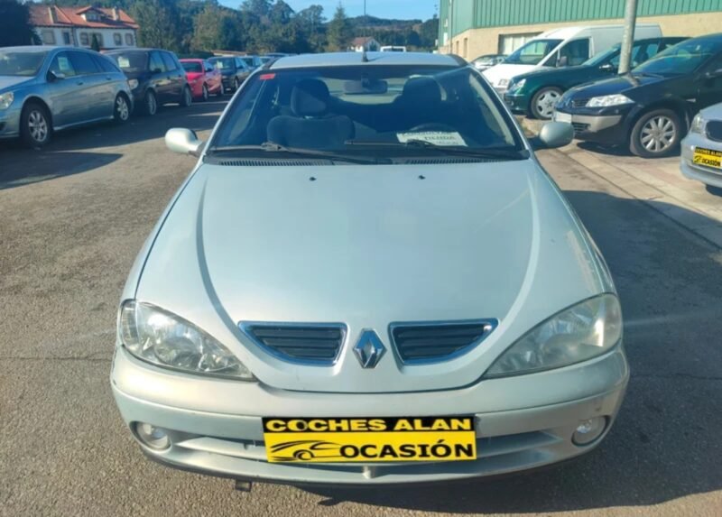 RENAULT Megane 1.6i