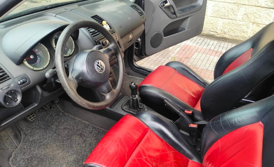 VOLKSWAGEN POLO 1.4i