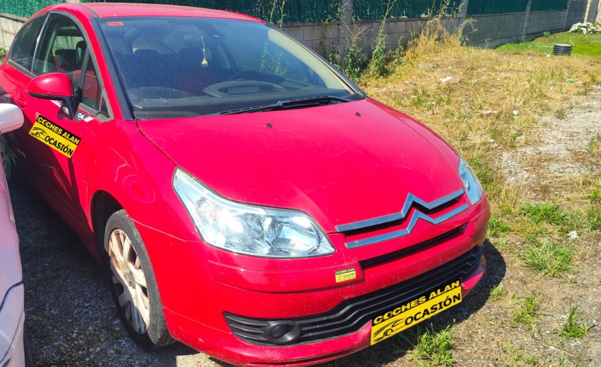 CITROEN C4 2.0 HDI coupé Loeb