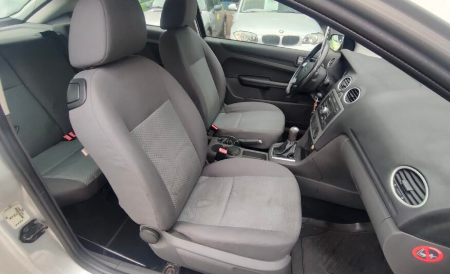 FORD Focus 1.6i