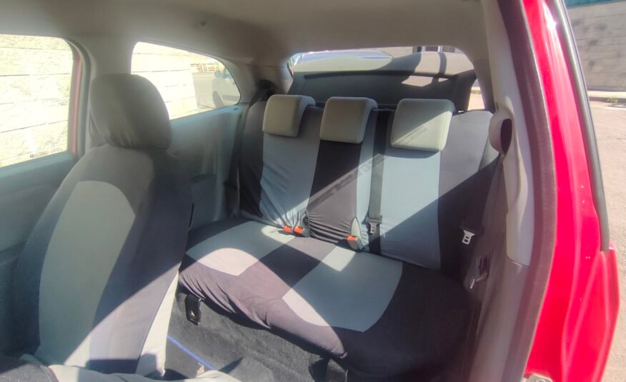 FORD Fiesta 1.3i Ambiente