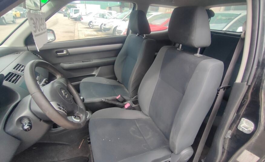 SUZUKI SWIFT 1.3