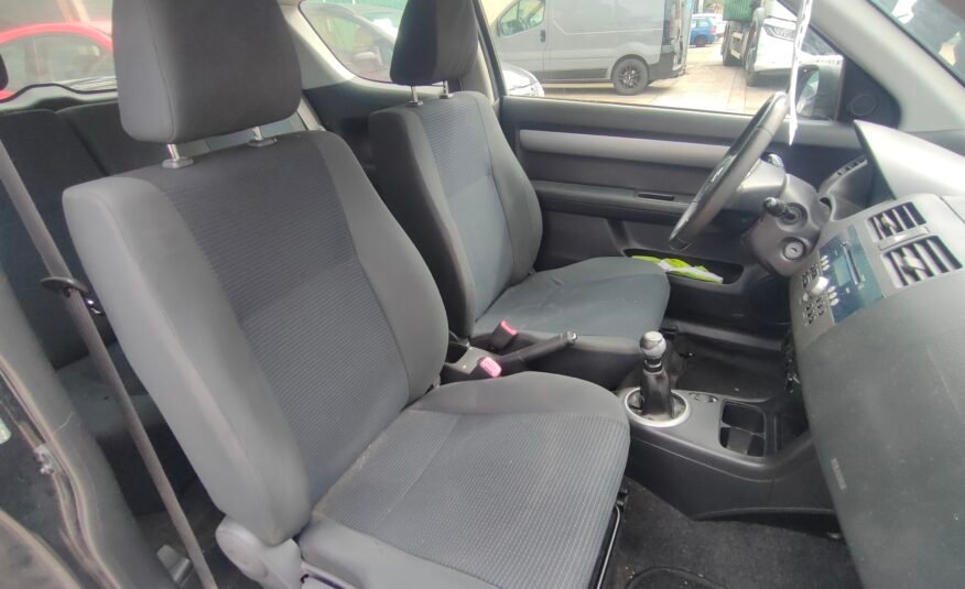 SUZUKI SWIFT 1.3