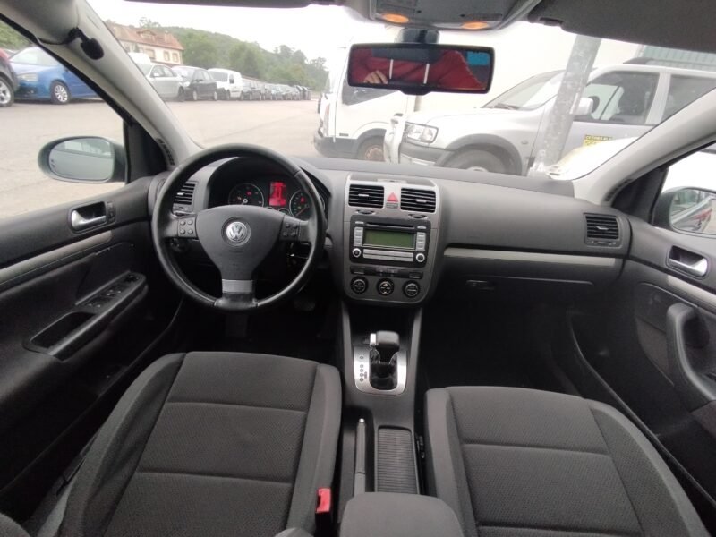 VOLKSWAGEN Golf 1.9 TDI DSG