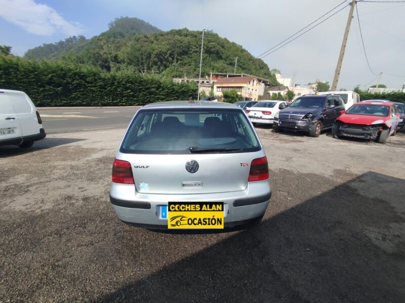 VOLKSWAGEN Golf 1.9TDI