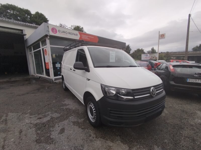 VOLKSWAGEN TRANSPORTER 2.0 TDI BLUEMOTION