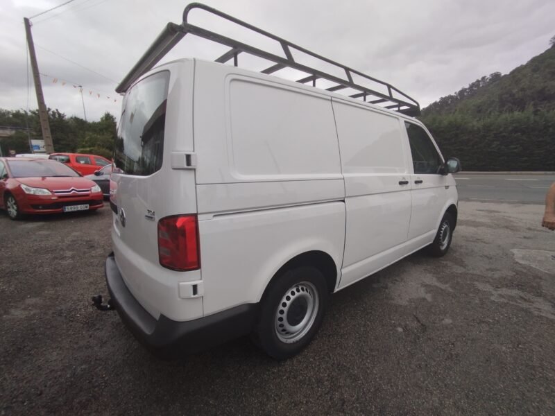VOLKSWAGEN TRANSPORTER 2.0 TDI BLUEMOTION