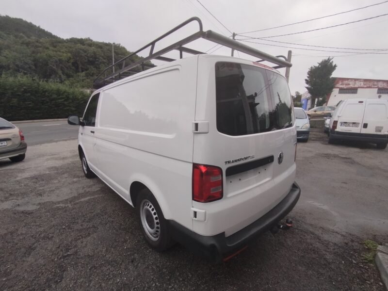 VOLKSWAGEN TRANSPORTER 2.0 TDI BLUEMOTION